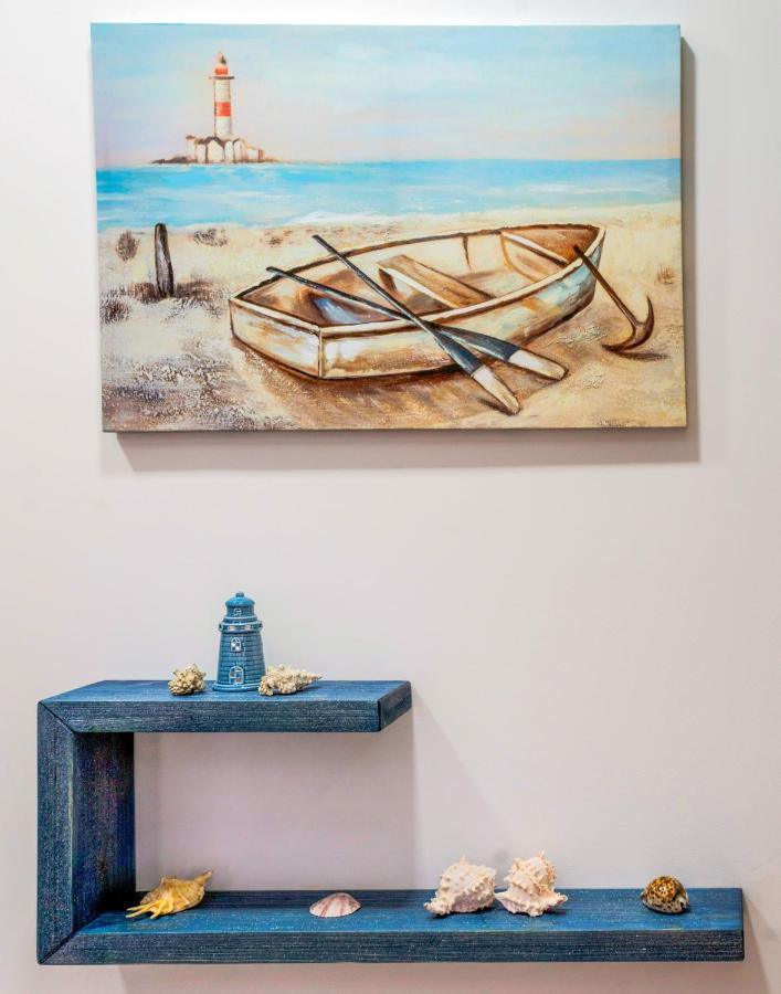 Perla Di Mare Appartamenti 卡斯泰卢佐 外观 照片